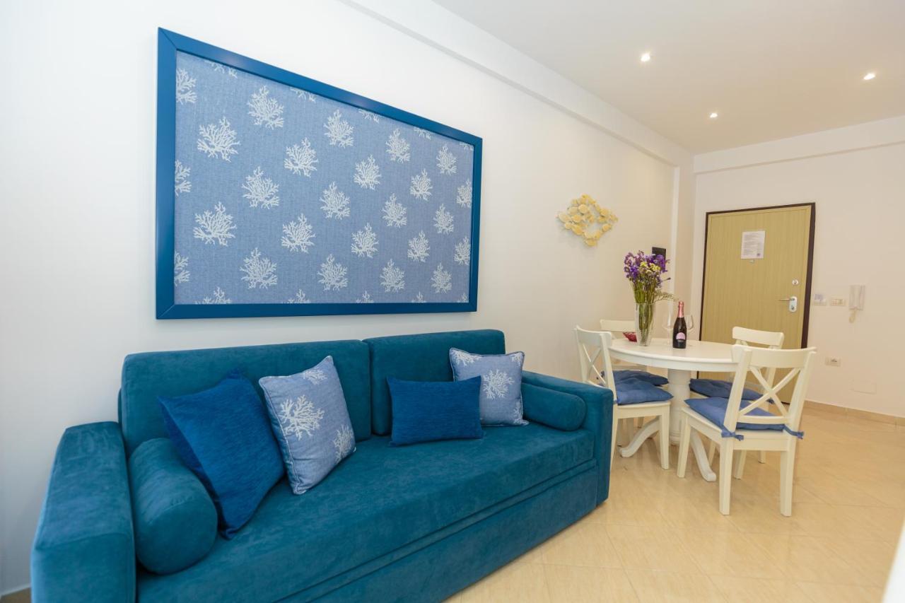 Holiday House Solemare โอริคูม ภายนอก รูปภาพ