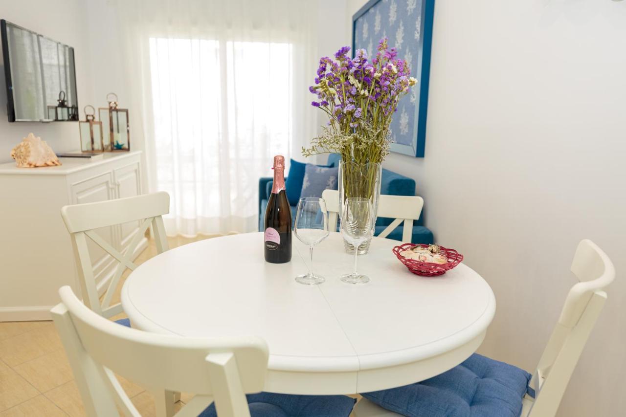 Holiday House Solemare โอริคูม ภายนอก รูปภาพ